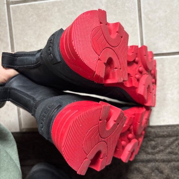 Sorel Boots - Picture 3 of 4